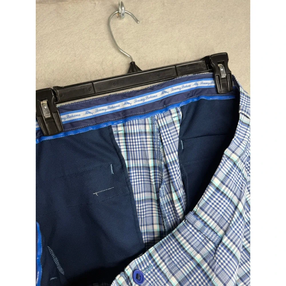 Tommy Bahama Mens Plaid Flat Front Shorts Blue White Teal Size 40